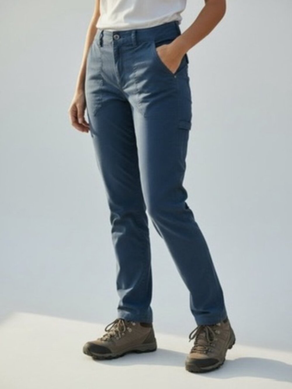 Eddie Bauer Womens 8 Dusk Medium Blue Stretch Cotton Utility Hiking Pants NWOT